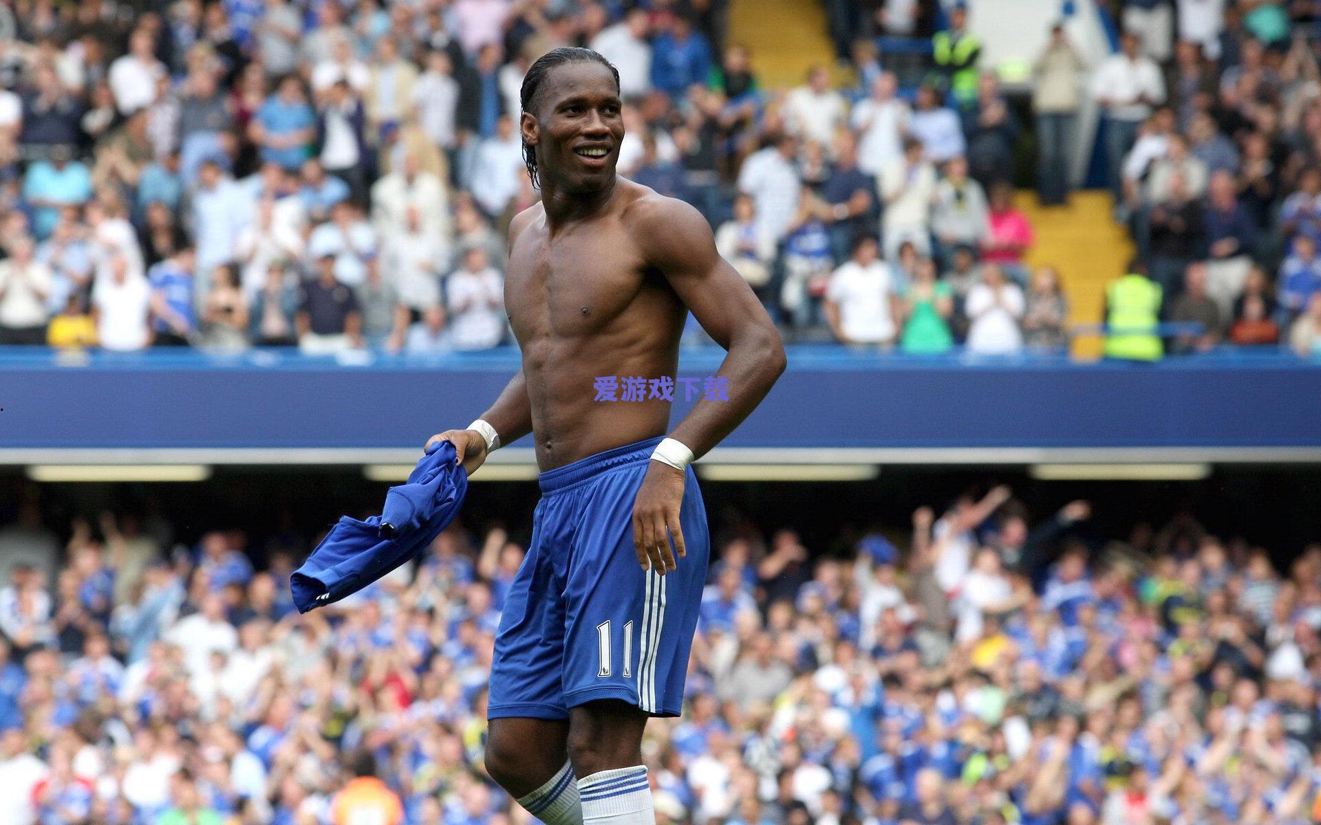 德凯特拉雷，国家队前锋角色令我如鱼得水，团队协作是成功关键